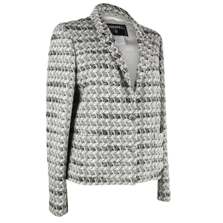 CHANEL SUBTLE SILVER THREAD TWEED BLAZER