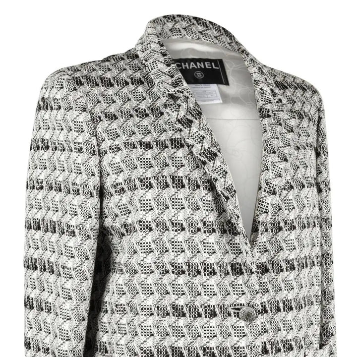 CHANEL SUBTLE SILVER THREAD TWEED BLAZER