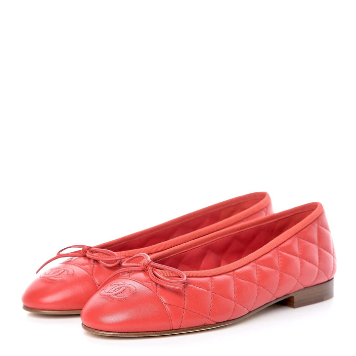 CHANEL LAMBSKIN QUILTED CC CAP TOE BALLET FLATS