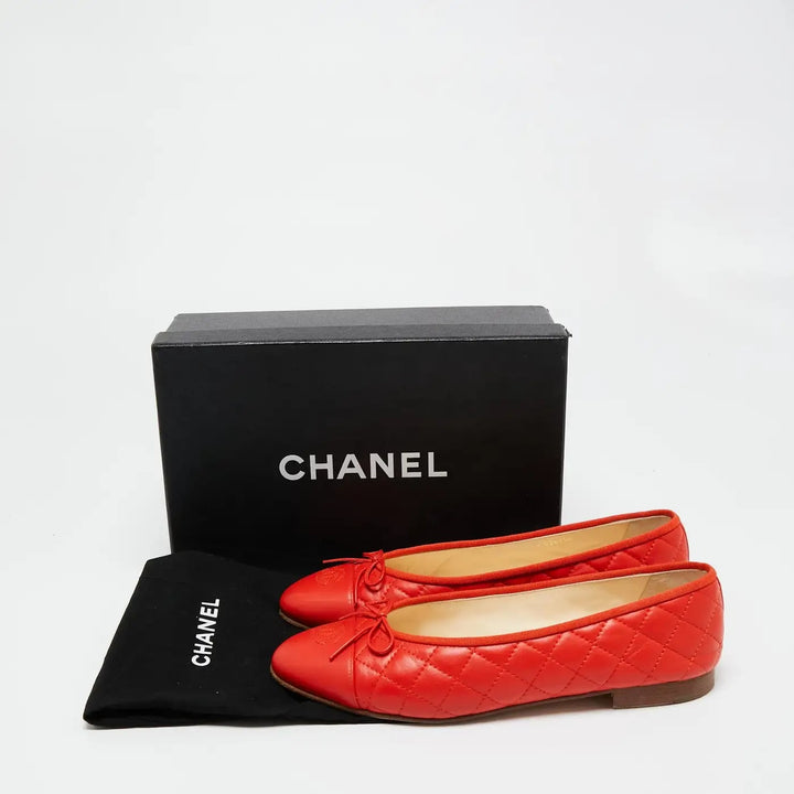 CHANEL LAMBSKIN QUILTED CC CAP TOE BALLET FLATS