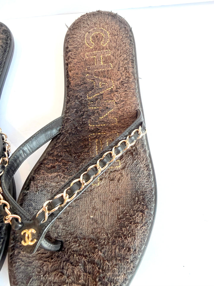 CHANEL LAMBSKIN TERRYCLOTH CHAIN CC THONG SLIDES