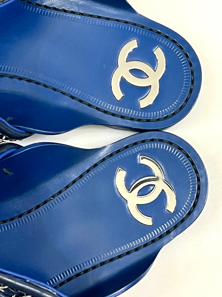 CHANEL CC CHAIN LEATHER SANDALS