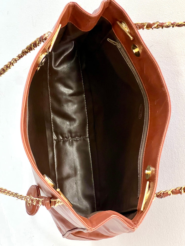 CHANEL VINTAGE MATELASSE SHOULDER CHAIN TOTE BAG