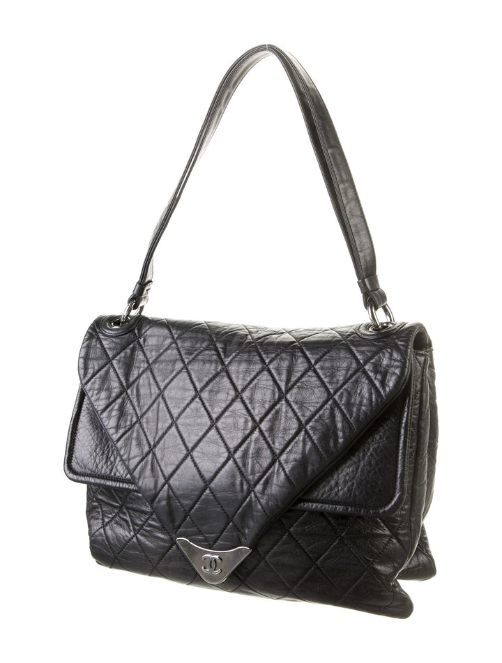 CHANEL QUILTED LAMBSKIN VINTAGE ENVELOPE SHOULDER BAG