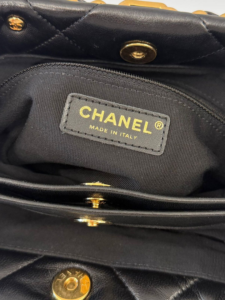 CHANEL QUILTED LAMBSKIN DOUBLE CHAIN BAG