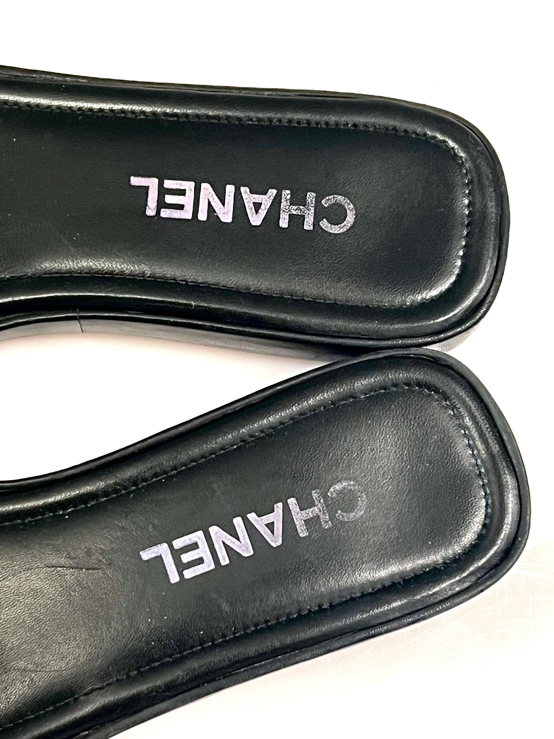 CHANEL QUILTED LEATHER CAMBON CC SLIDE SANDALS