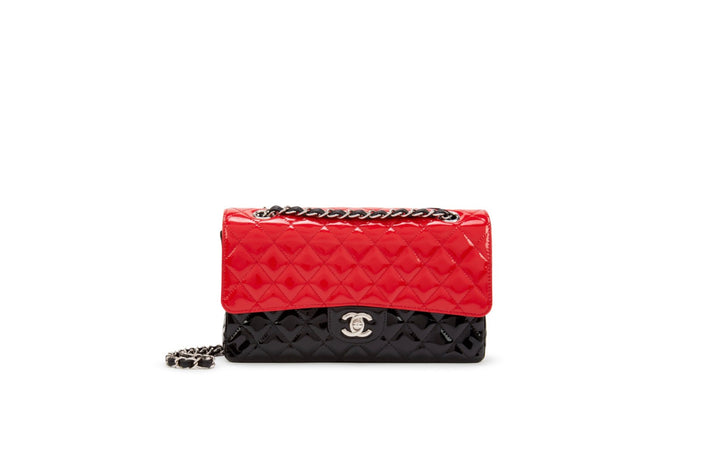 CHANEL QUILTED PATENT BI-COLOR MEDIUM CLASSIC DOUBLE FLAP BAG