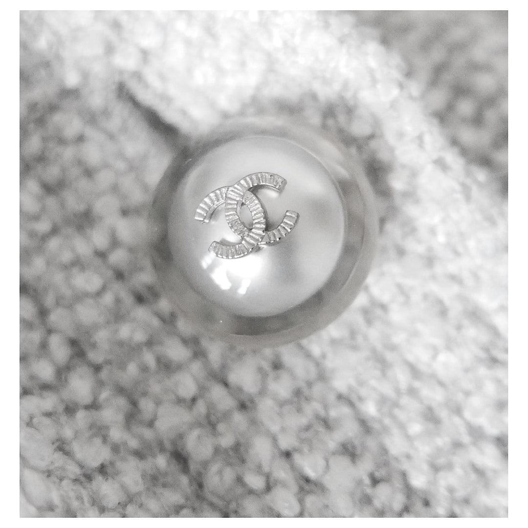 CHANEL PEARLY GRAY FANTASY TWEED JACKET