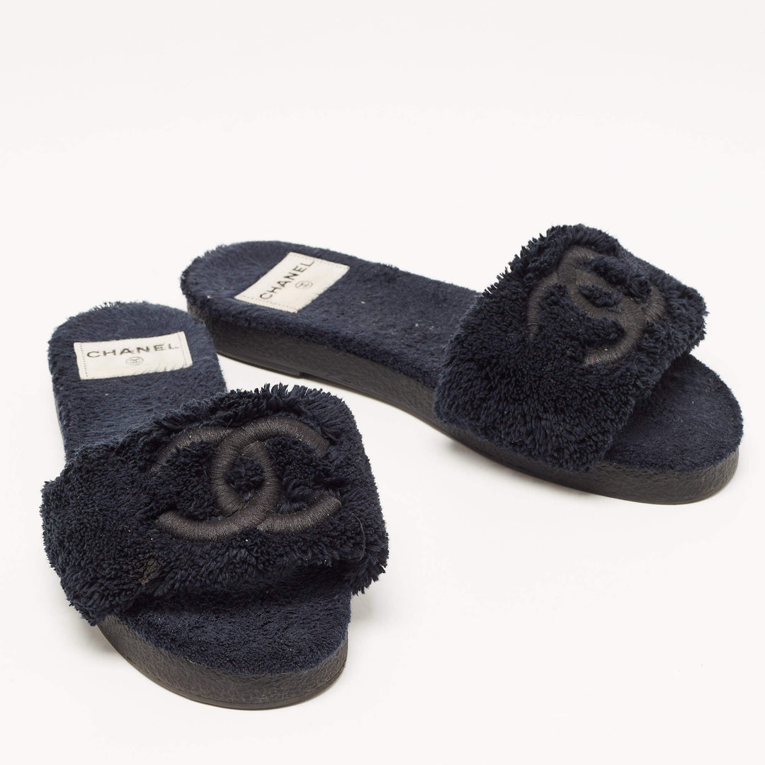 CHANEL CC SHEARLING SLIDE FLAT MULES
