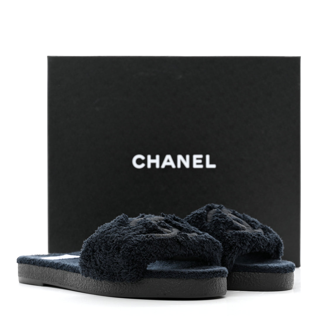 CHANEL CC SHEARLING SLIDE FLAT MULES