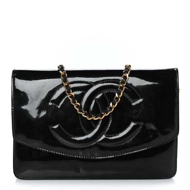 CHANEL CC TIMELESS PATENT LEATHER WALLET ON CHAIN
