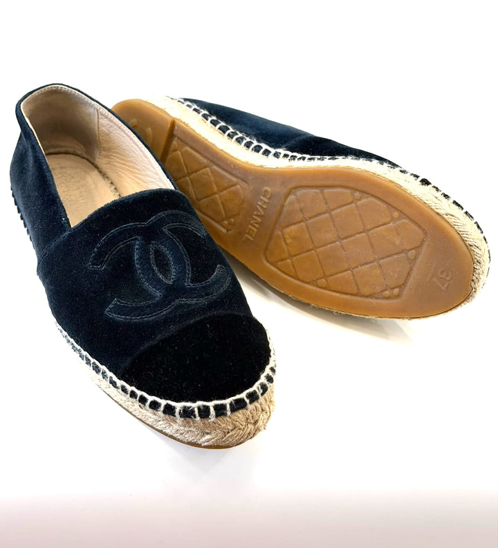 CHANEL VELVET GROSGRAIN CAP-TOE CC ESPADRILLES