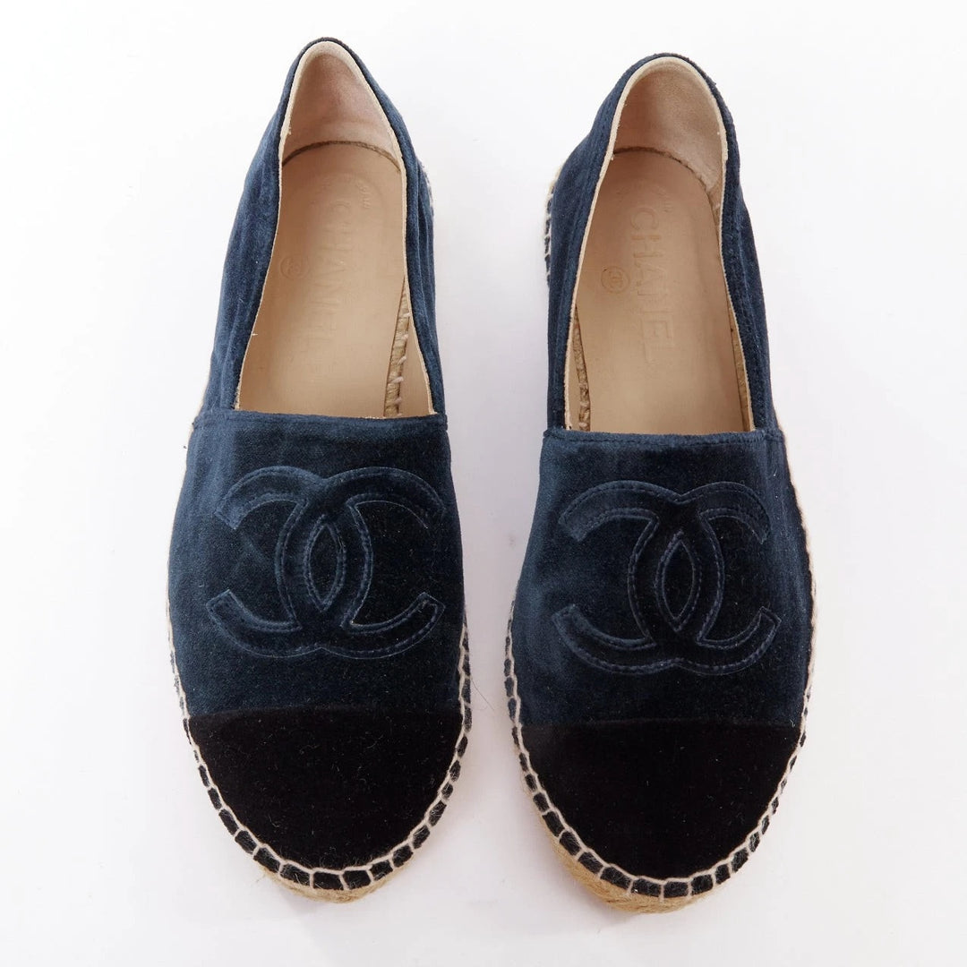 CHANEL VELVET GROSGRAIN CAP-TOE CC ESPADRILLES