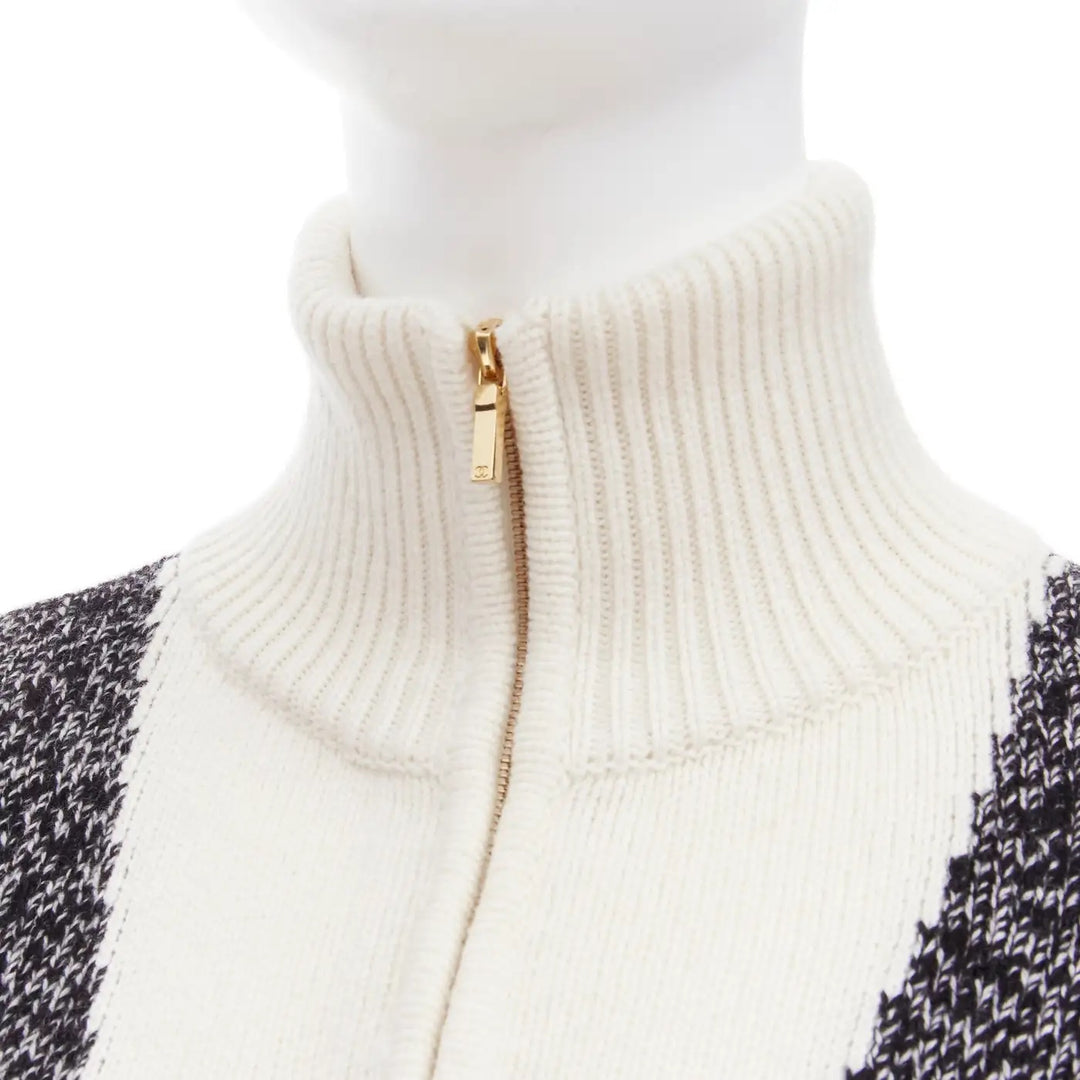 CHANEL CC COLORBLOCK QUARTER ZIP CASHMERE SWEATER