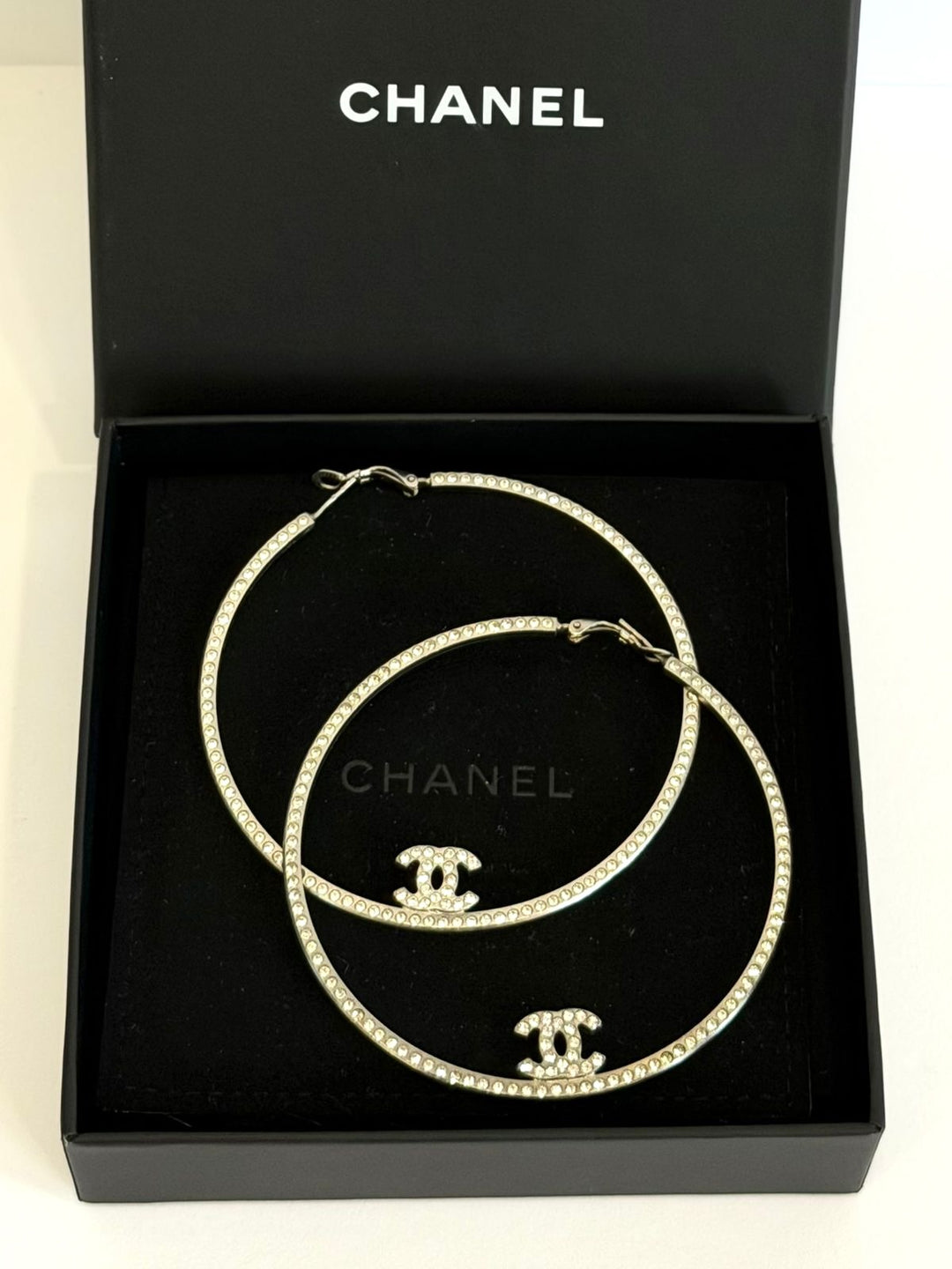 CHANEL CRYSTAL BOUCLES OREILLE XL HOOP EARRINGS