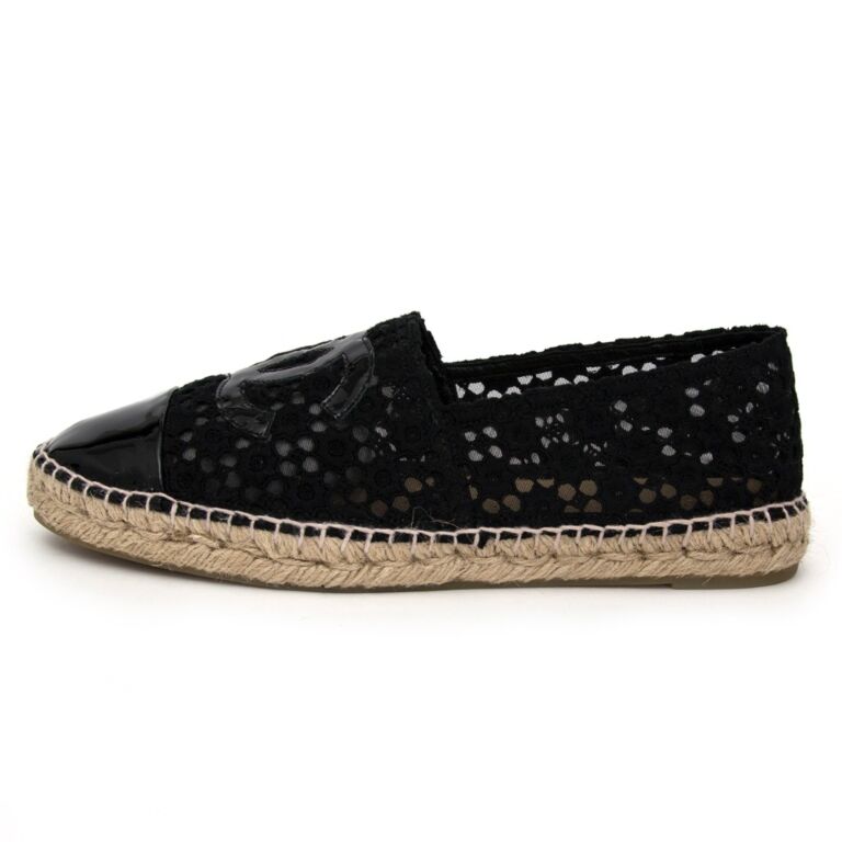 CHANEL BLACK LACE ESPADRILLES