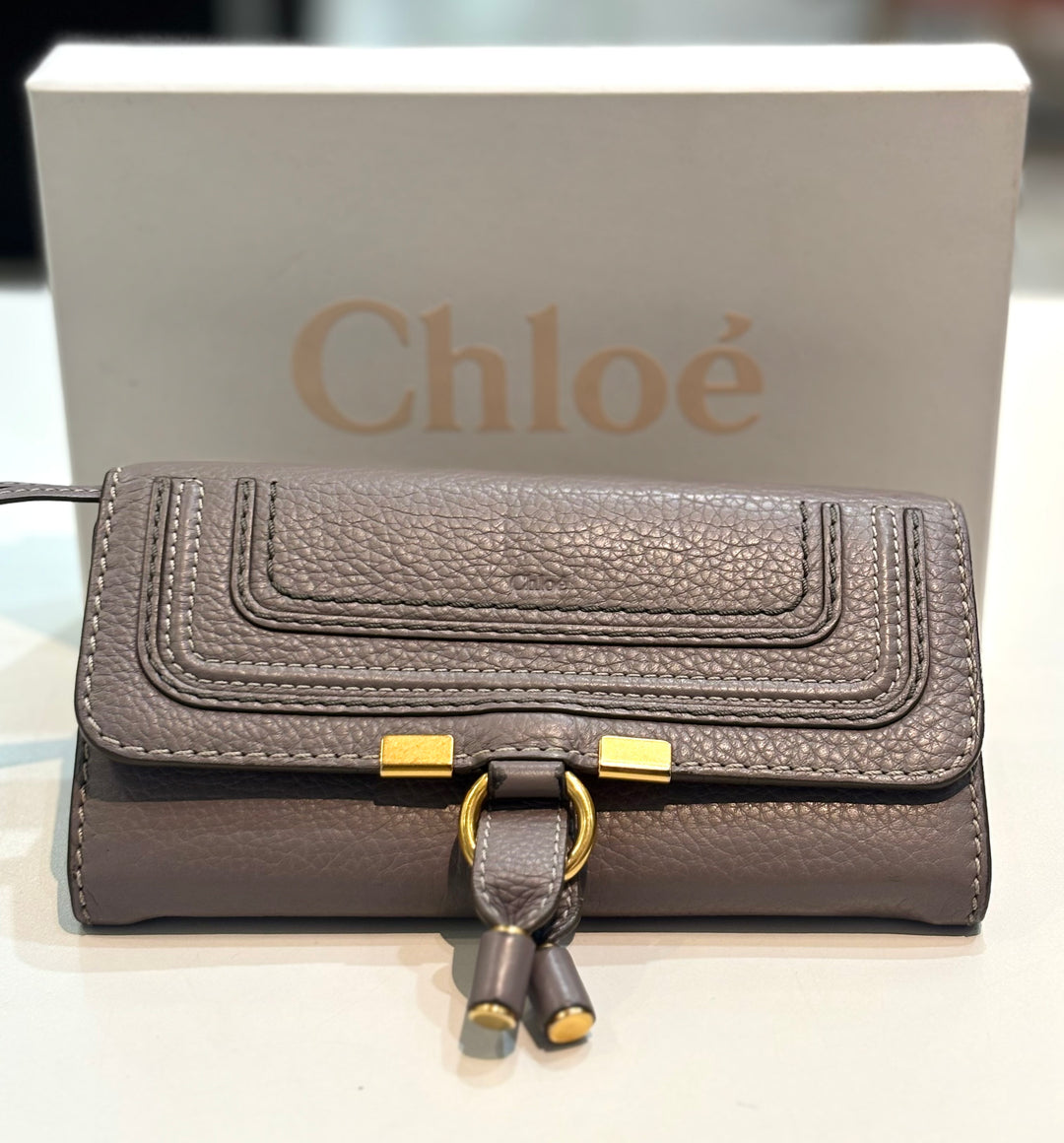 CHLOÉ MARCIE CALFSKIN LEATHER CONTINENTAL WALLET IN CASHMERE GREY