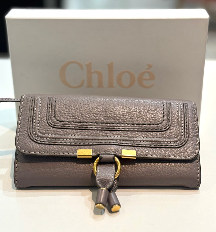 CHLOÉ MARCIE CALFSKIN LEATHER CONTINENTAL WALLET IN CASHMERE GREY
