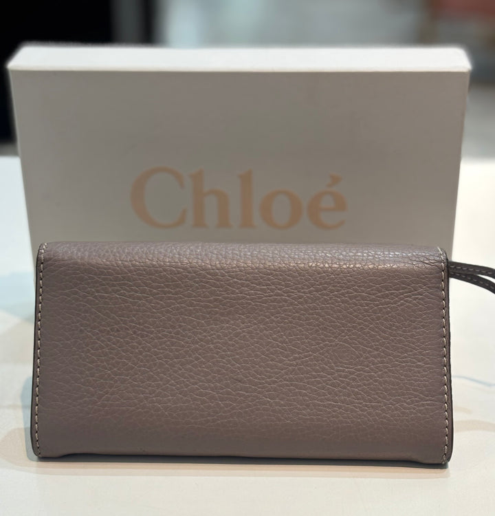 CHLOÉ MARCIE CALFSKIN LEATHER CONTINENTAL WALLET IN CASHMERE GREY