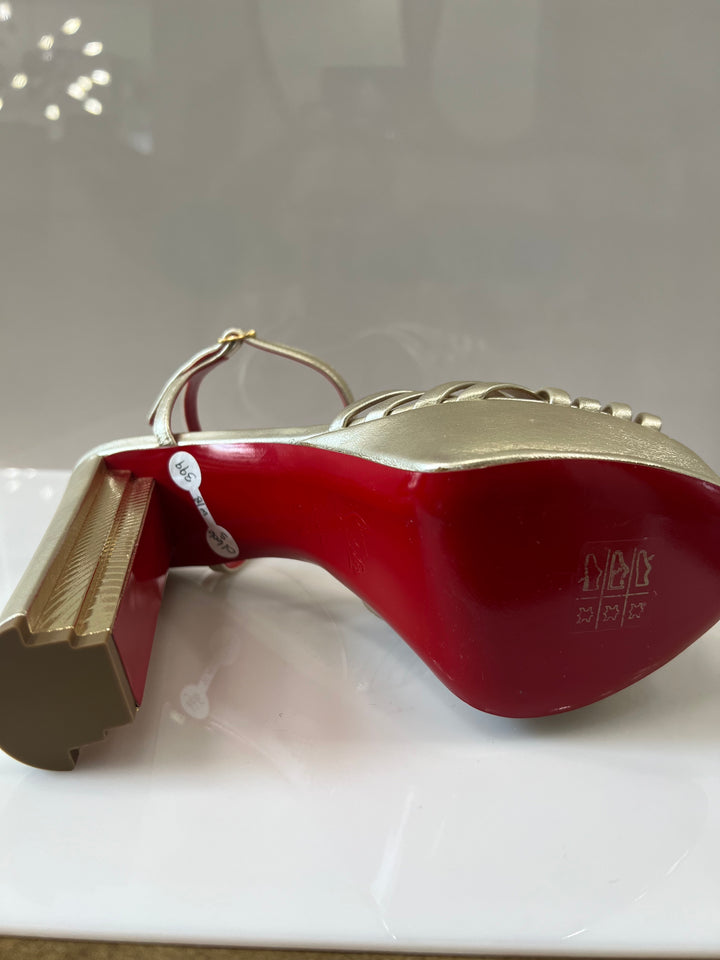 CHRISTIAN LOUBOUTIN COLUNA GIRL SAHARA SANDALS