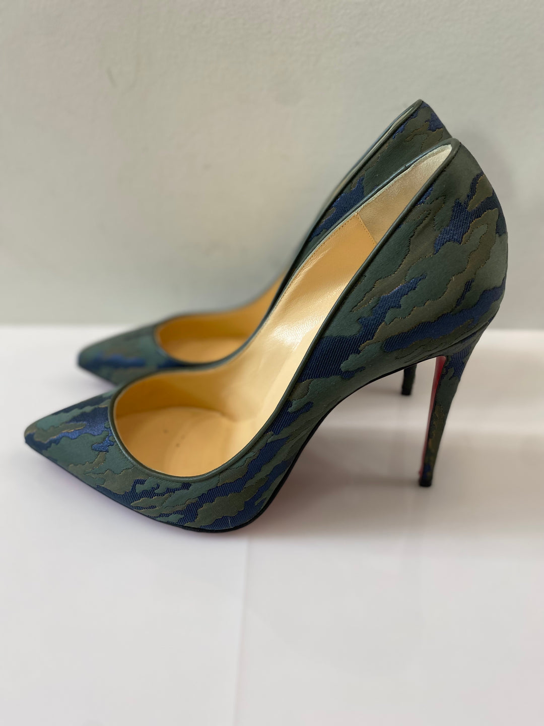 CHRISTIAN LOUBOUTIN CAMOLOUBI PIGALLE FOLLIES PUMPS