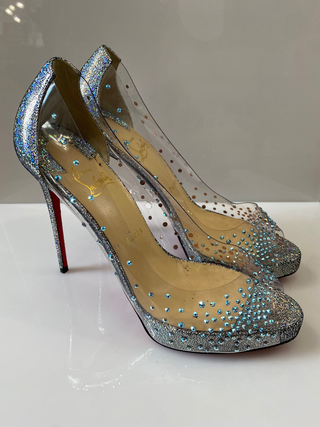 CHRISTIAN LOUBOUTIN DEGRASTRASS CINDERELLA PVC 100 PEEP TOE PUMPS