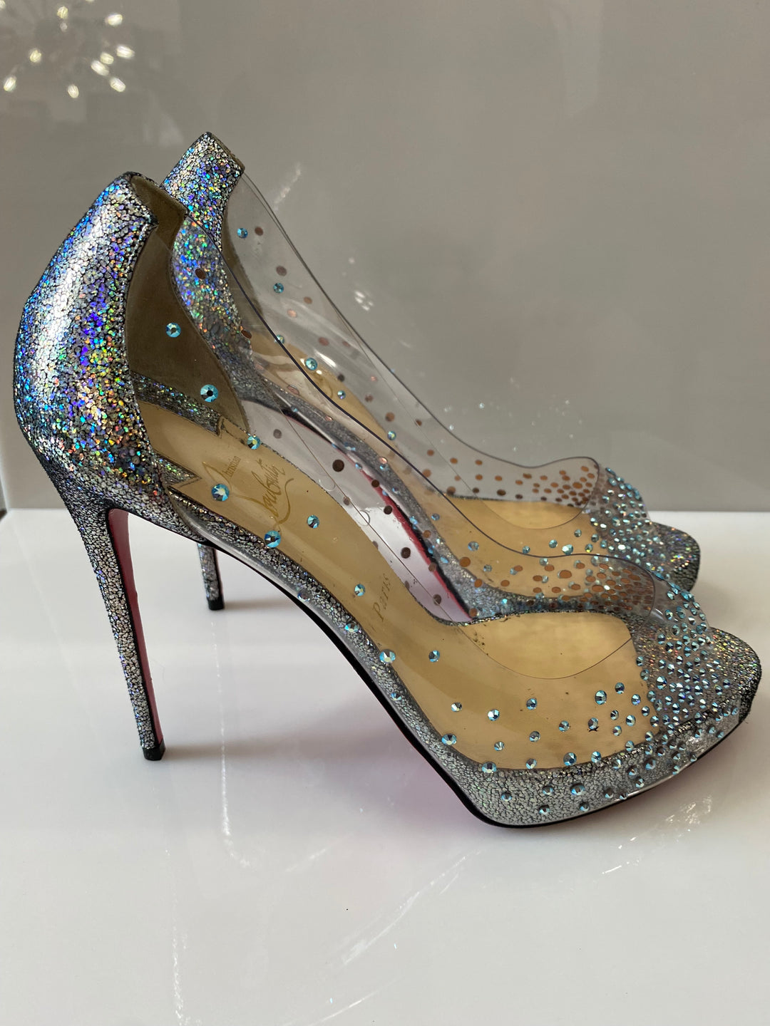 CHRISTIAN LOUBOUTIN DEGRASTRASS CINDERELLA PVC 100 PEEP TOE PUMPS