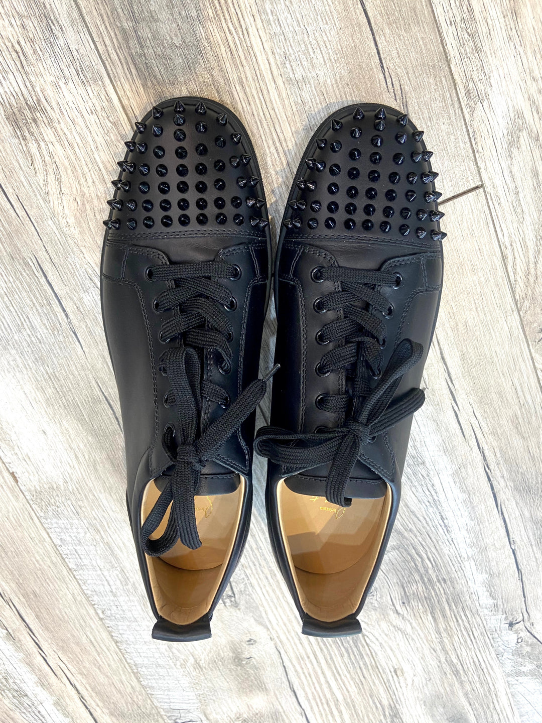 LOUBOUTIN LOUIS JUNIOR SPIKE CALFSKIN LEATHER SNEAKERS