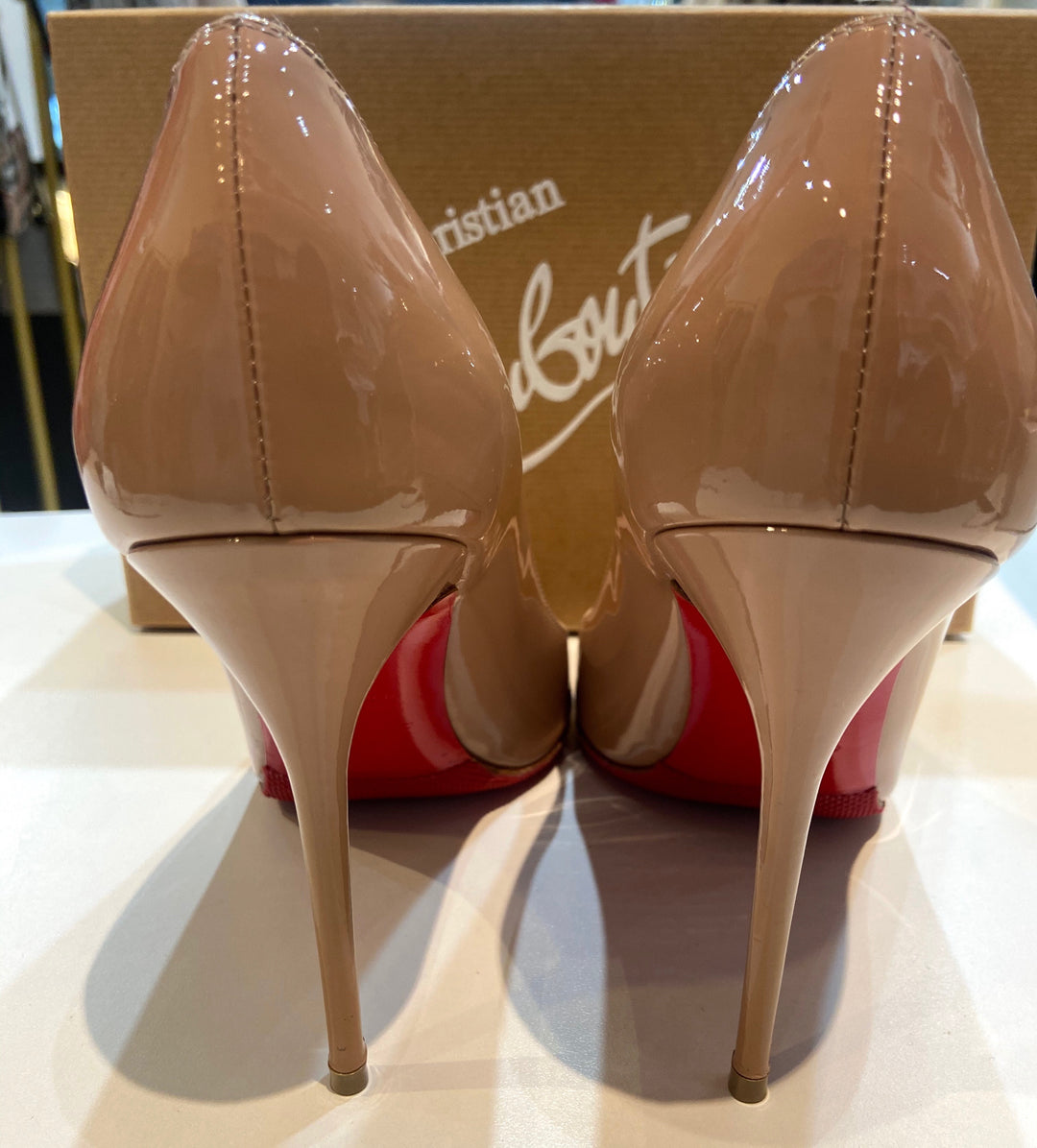 CHRISTIAN LOUBOUTIN PATENT LEATHER FIFI 100 PUMPS