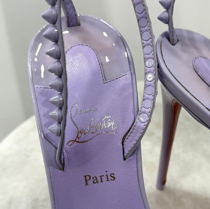 CHRISTIAN LOUBOUTIN SO ME 100 PATENT LEATHER SANDALS – LILAC SMOKE