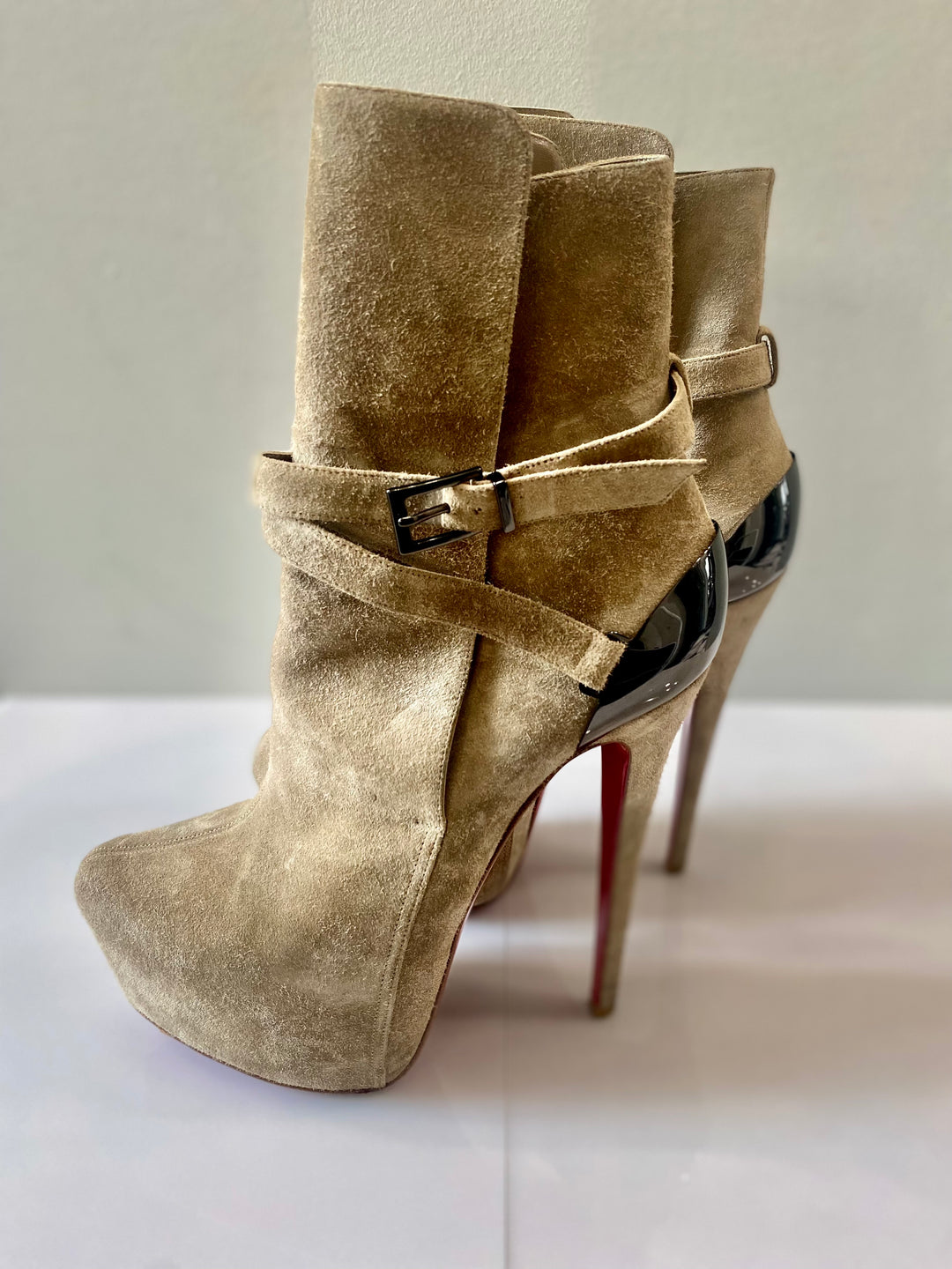 CHRISTIAN LOUBOUTIN EQUESTRIA 160 PLATFORM BOOTS
