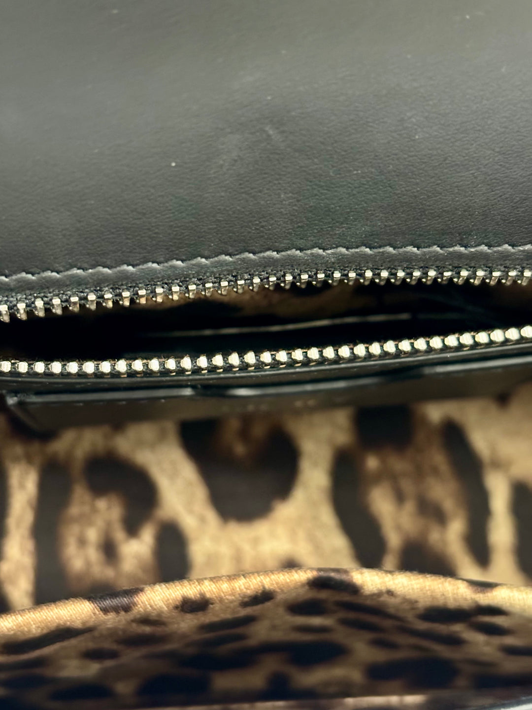 D &amp; G POLISHED CALFSKIN LARGE SICILY BAG