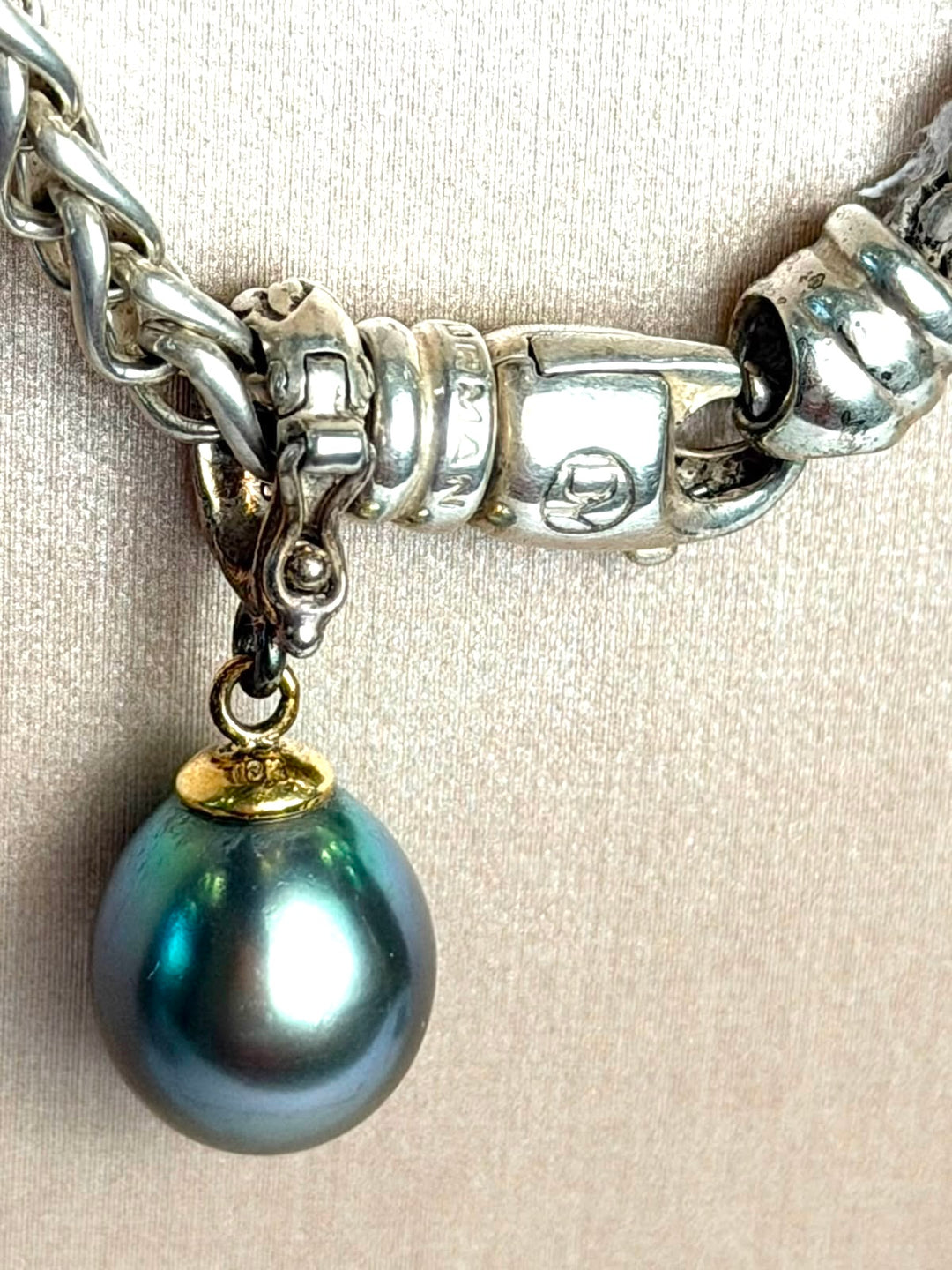 DAVID YURMAN CULTURED TAHITIAN GREEN PEARL STERLING SILVER NECKLACE