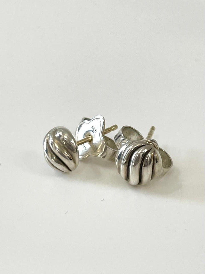 DAVID YURMAN SCULPTED CABLE STUD EARRINGS