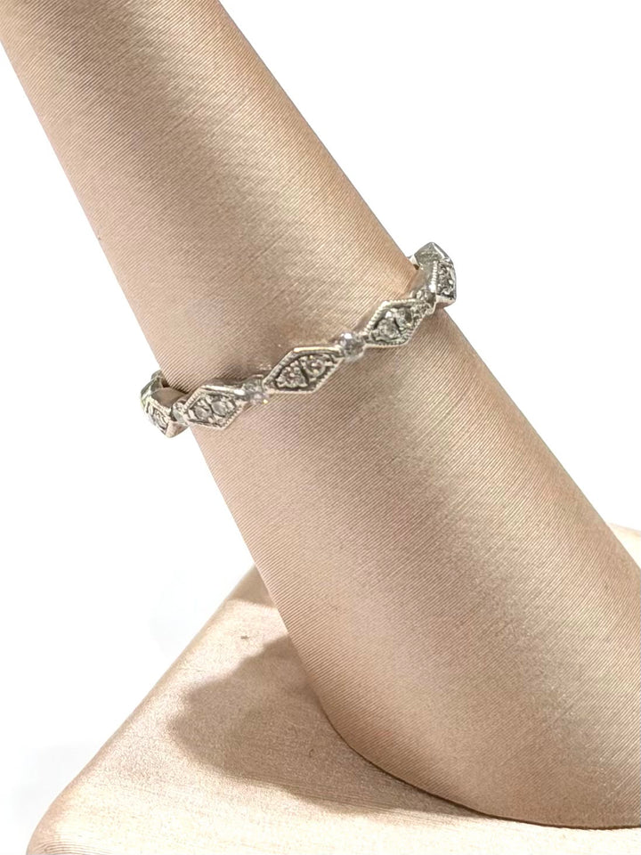 DIAMOND 14K WHITE GOLD ETERNITY BAND