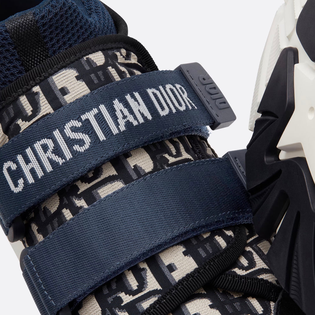 DIOR D WANDER DIOR OBLIQUE SNEAKERS – Caroline's Fashion Luxuries