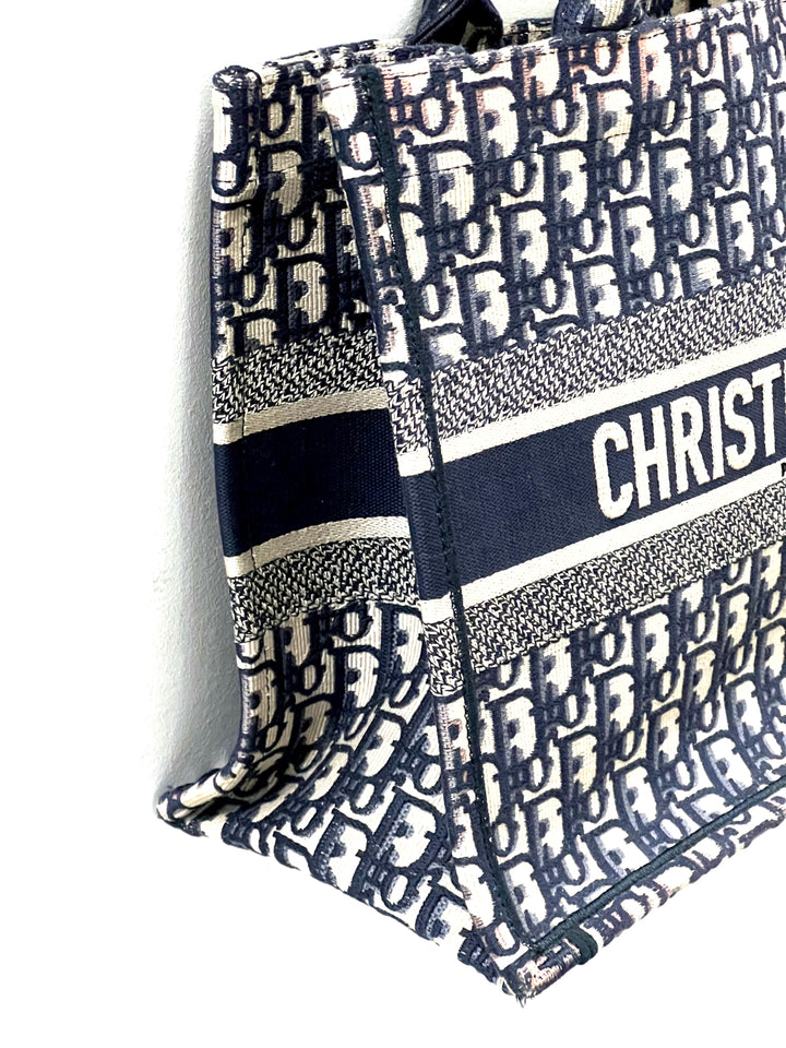 CHRISTIAN DIOR OBLIQUE BOOK MEDIUM TOTE BAG