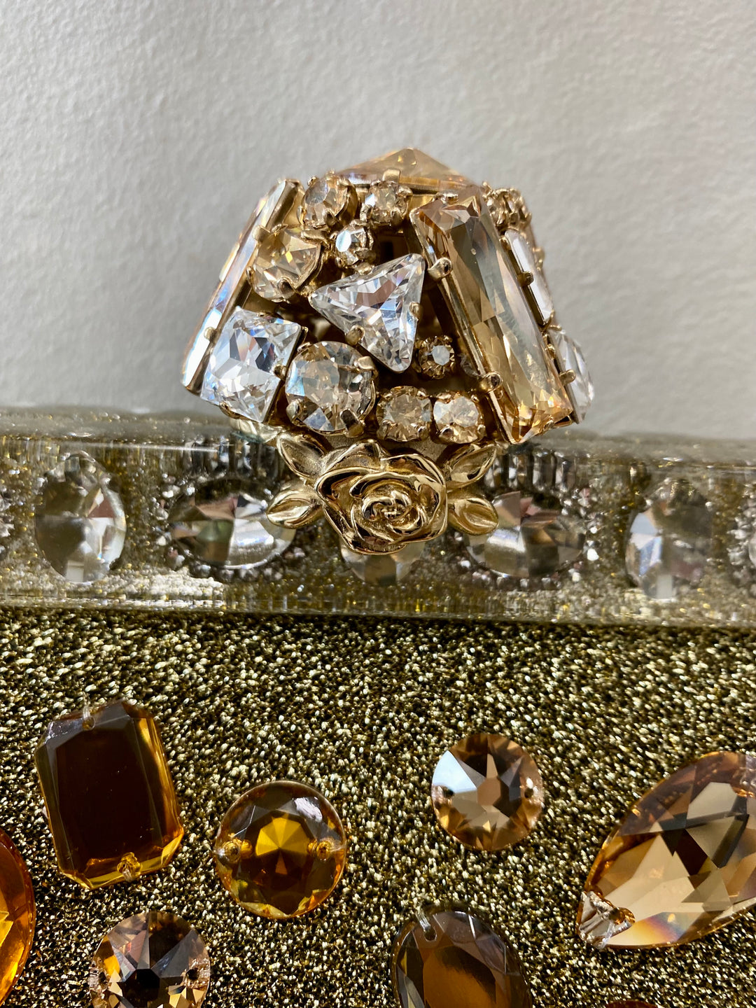 DOLCE &amp; GABBANA GOLD VANDA CRYSTAL CLUTCH/HANDBAG