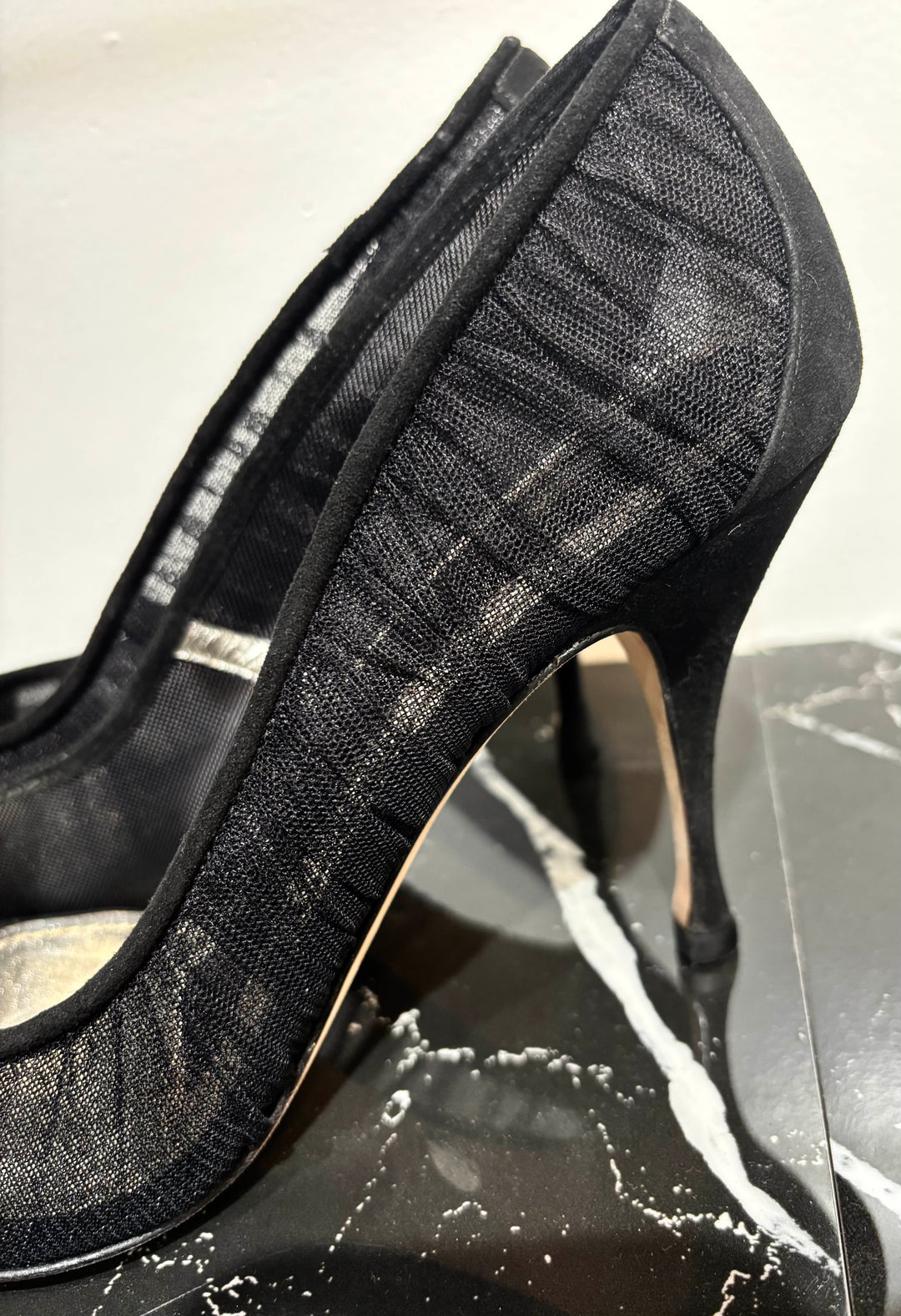 DOLCE &amp; GABBANA ROSE APPLIQUE TULLE MESH  PUMPS
