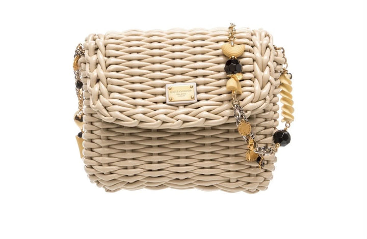 DOLCE &amp; GABBANA PATENT-FINISH WOVEN CHARMS CHAIN CROSSBODY BAG