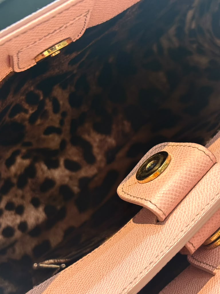 D &amp; G DAUPHINE SICILY MEDIUM SHOPPER CALFSKIN LEATHER TOTE BAG