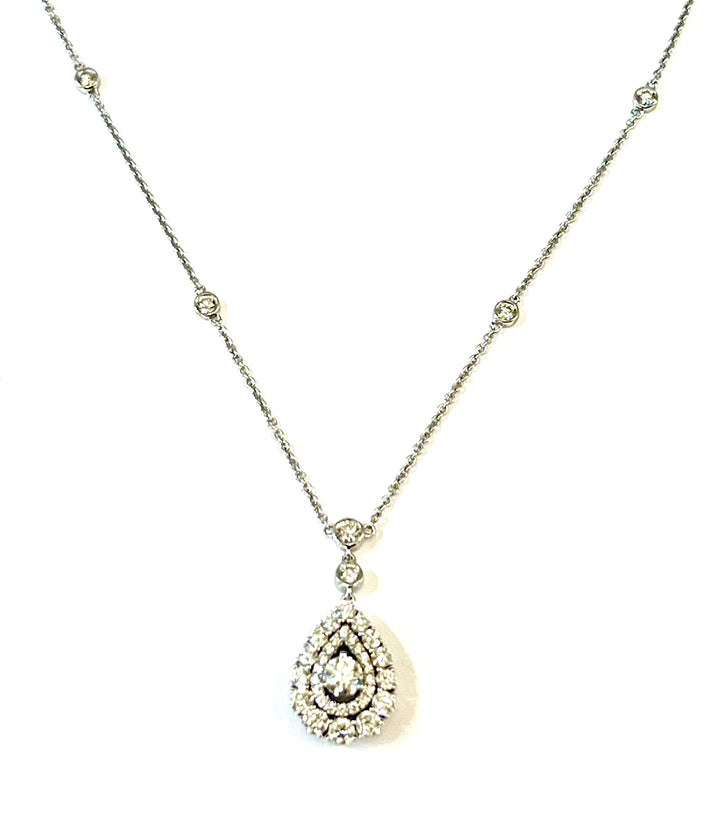DIAMOND PEAR SHAPE 14K WHITE GOLD NECKLACE
