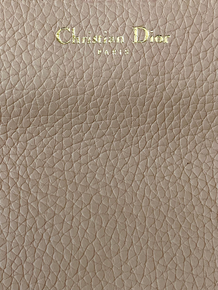 DIOR GRAINED LEATHER MEDIUM DIORISSIMO TOTE BAG IN BLUSH PINK