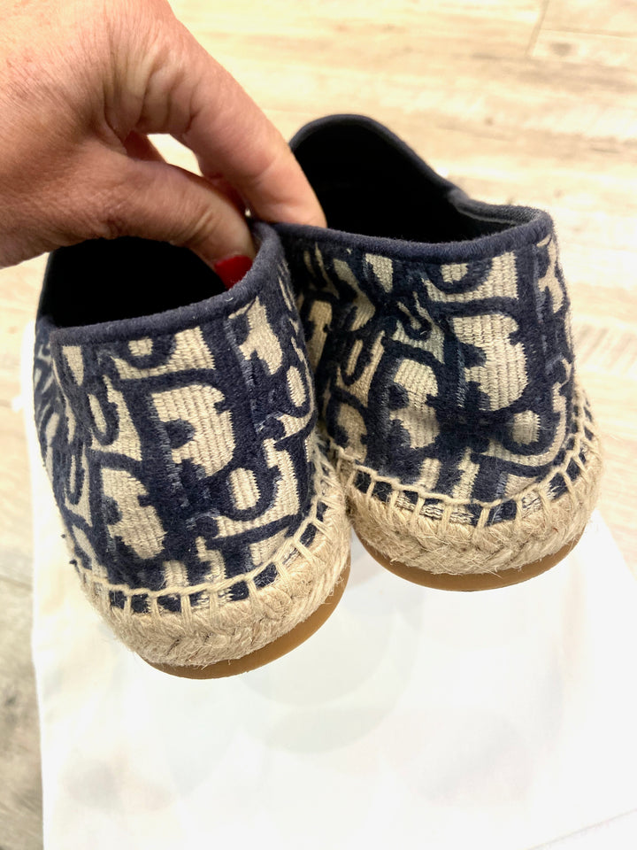 Christian Dior アンサンブル CHRISTIAN DIOR OBLIQUE GRANVILLE ESPADRILLES – Caroline's Fashion