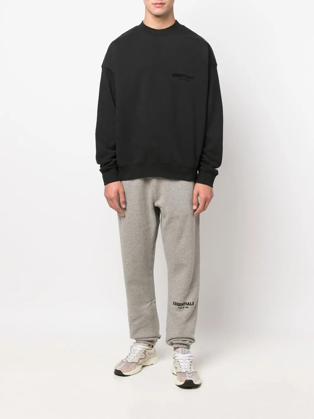 FEAR OF GOD ESSENTIALS LOGO PRINT TARACK PANTS