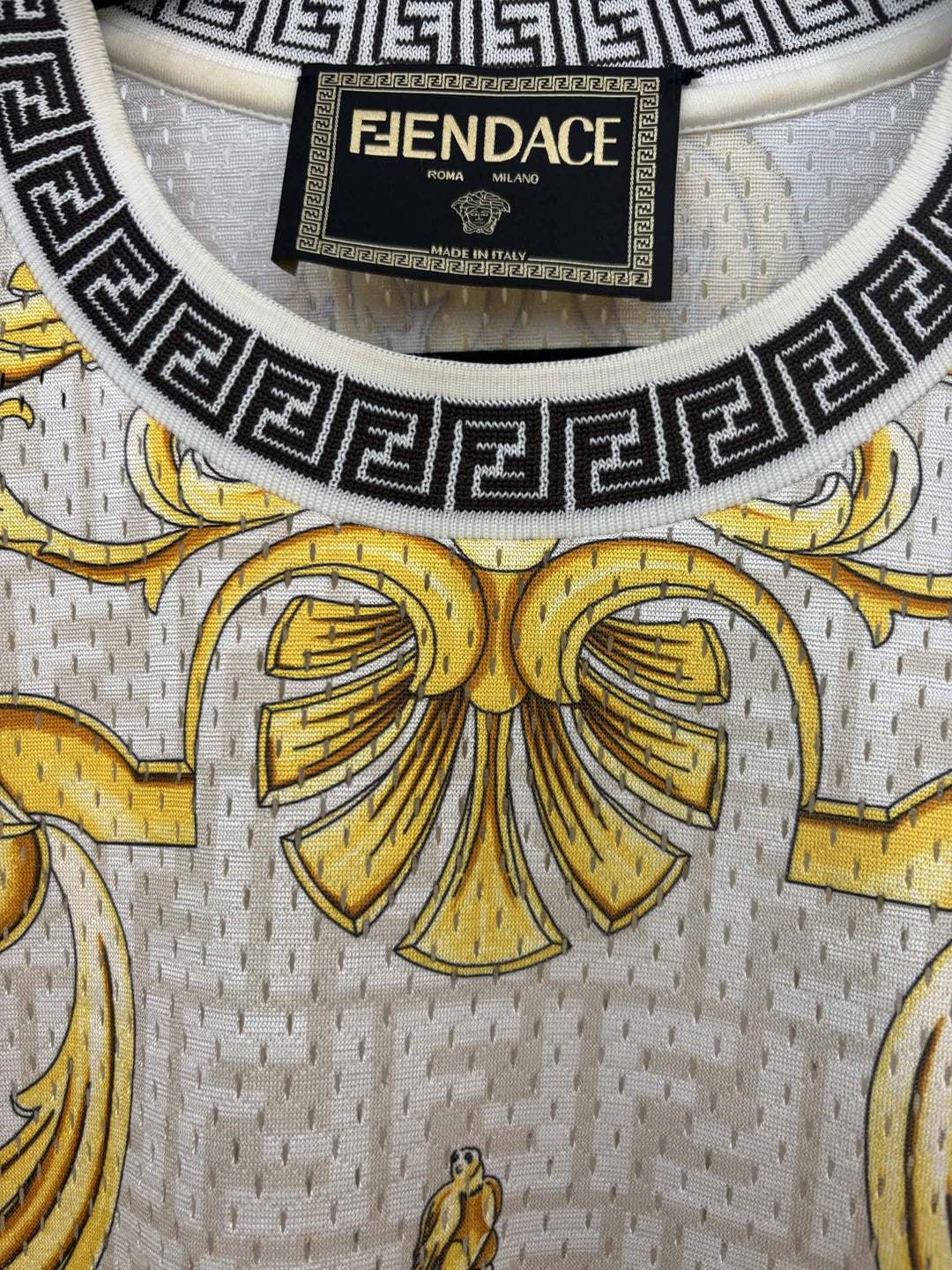 FENDACE BAROQUE PRINTED PERFORATED MEN&