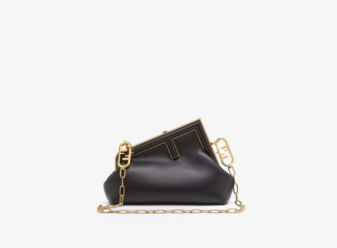 ショルダーバッグ・ポシェット Fendi Textured Leather Midi Bag With Gold-Tone Chain Strap 624385_11.jpg?quality=80&bg-