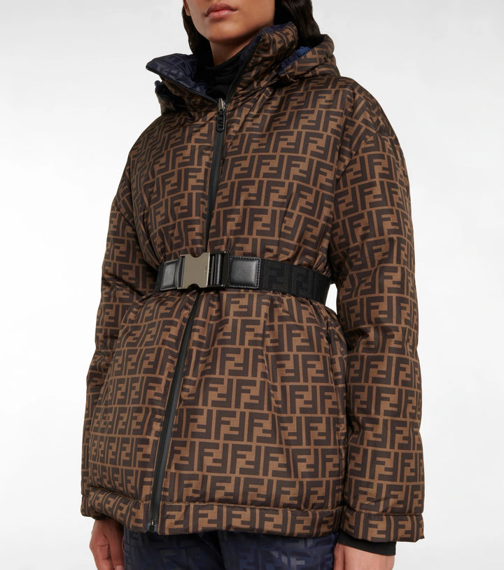 【送関込】FENDI☆padded ski jacket for winter Fendi Skiwear Winter 2021 Collection Release | Hypebae