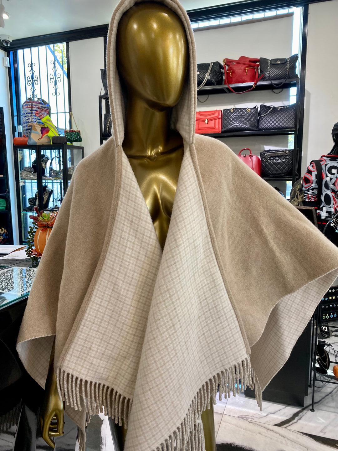 FENDI ROMA BEIGE WOOL &amp; CASHMERE PONCHO