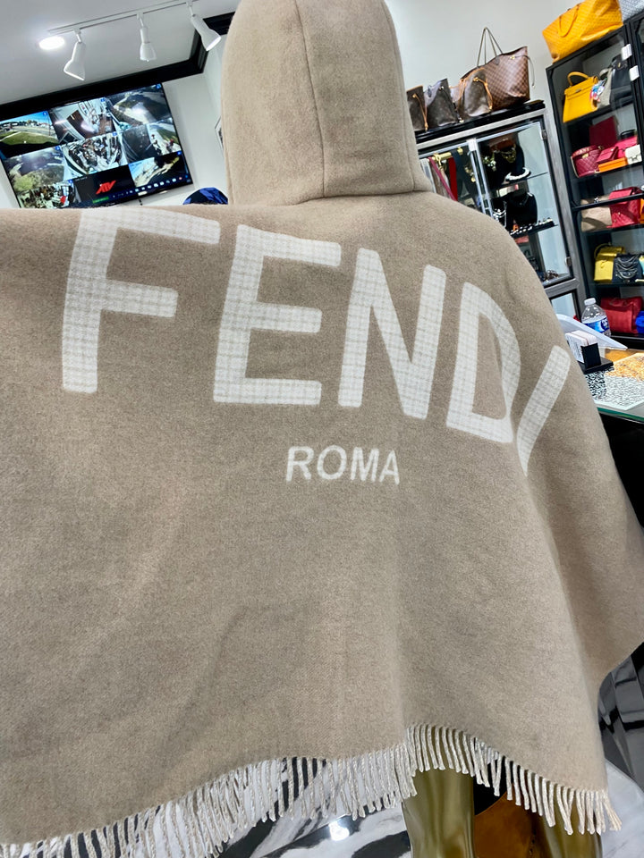 FENDI ROMA BEIGE WOOL &amp; CASHMERE PONCHO